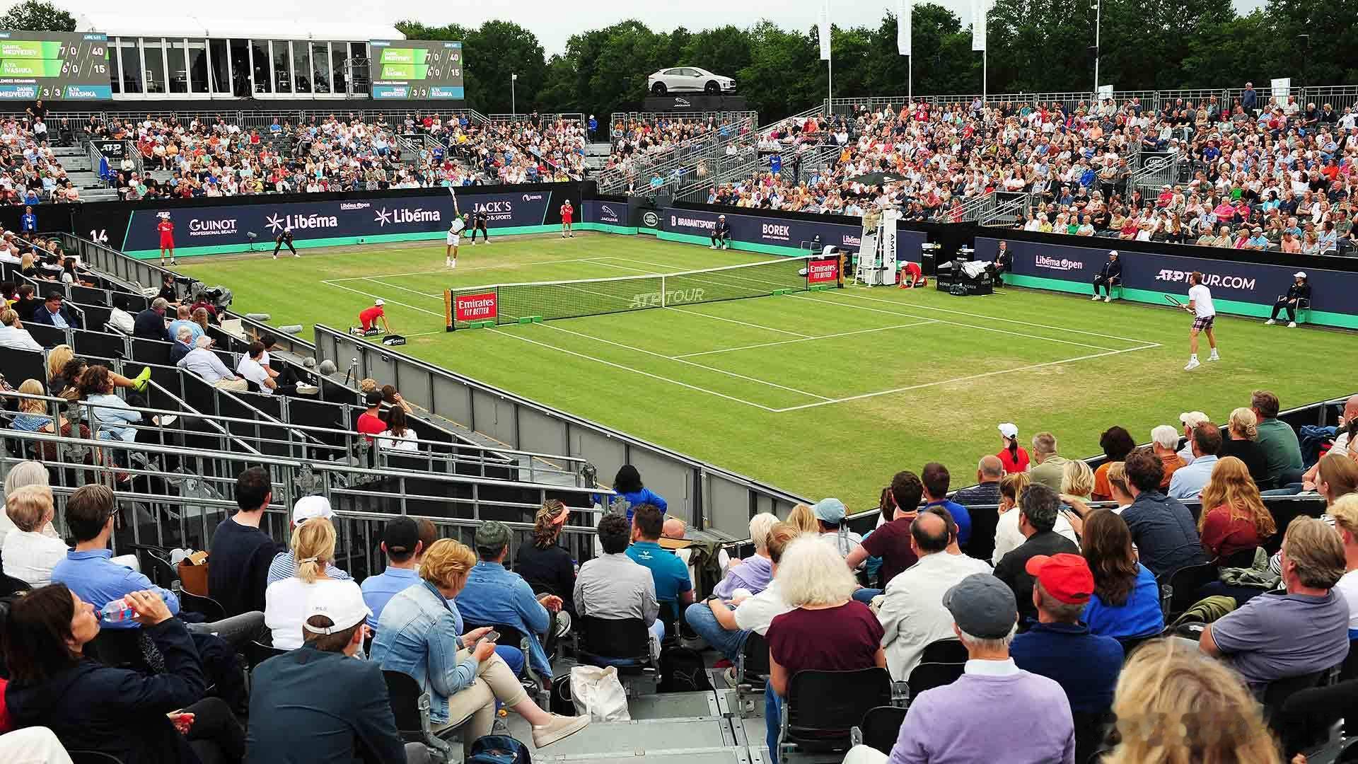 ATP250 斯海尔托亨博斯首轮即时赛果👇贝尔赫斯 63 16 76(3) 布