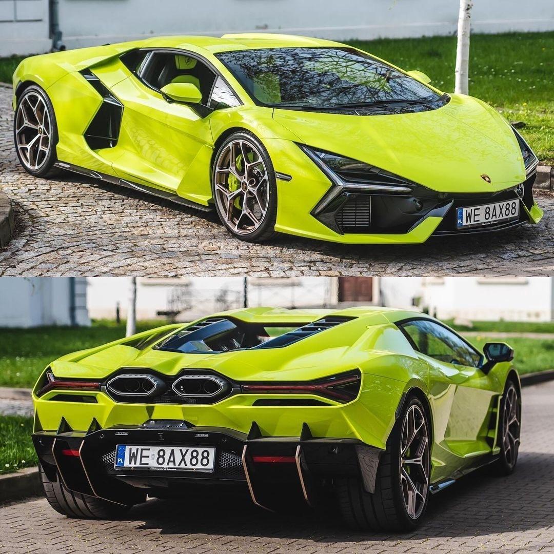 波兰Lamborghini Revuelto.Color : Verde Sca