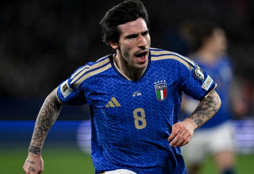 托纳利在接受采访时说希望下一步去英超或者西甲的豪门发展，并希望3-4年后回到米兰