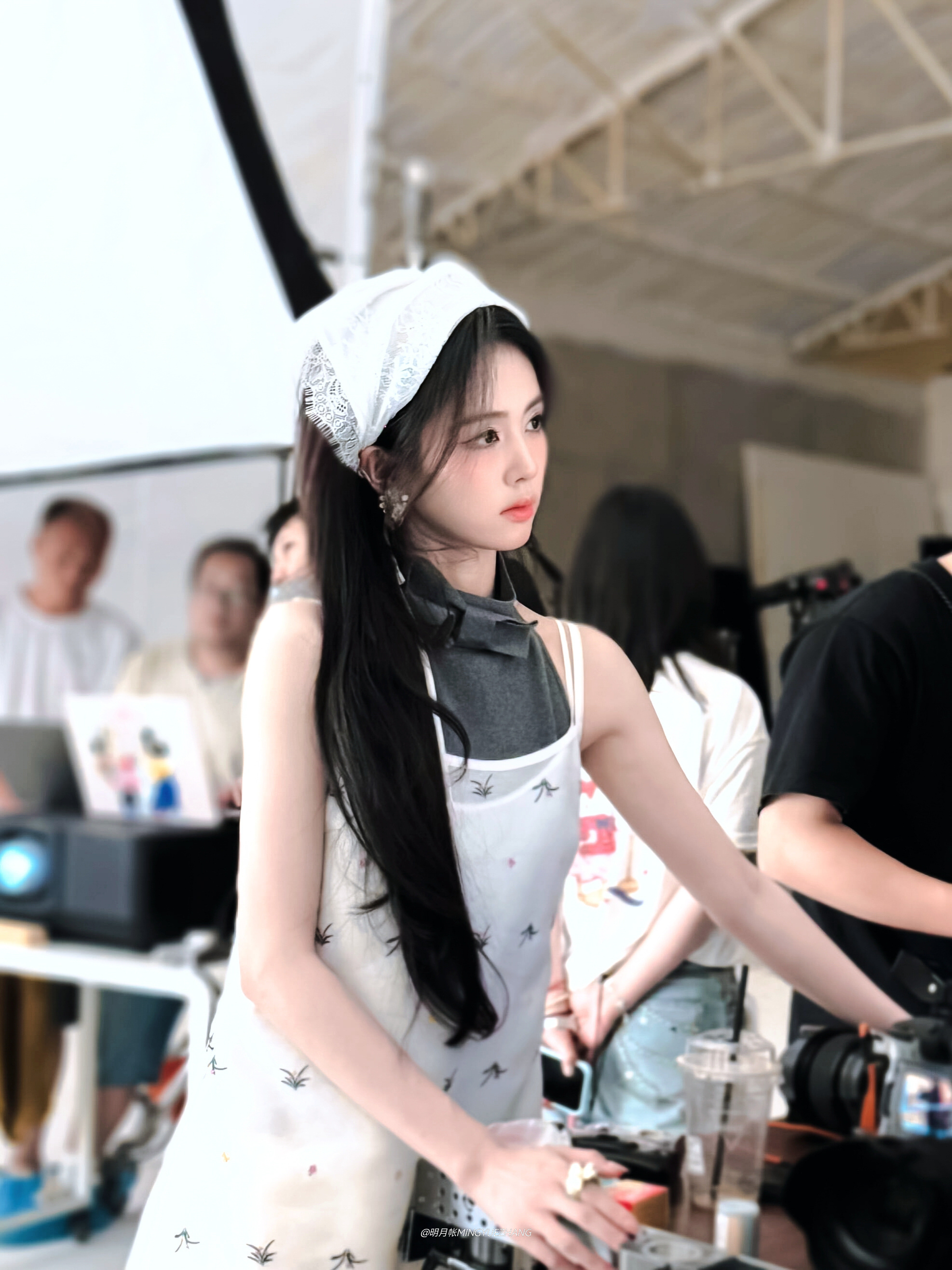 白鹿[超话] [么么哒]白鹿王韵娜 [么么哒]白鹿 烈火般的少女归于沉寂，蛰伏七