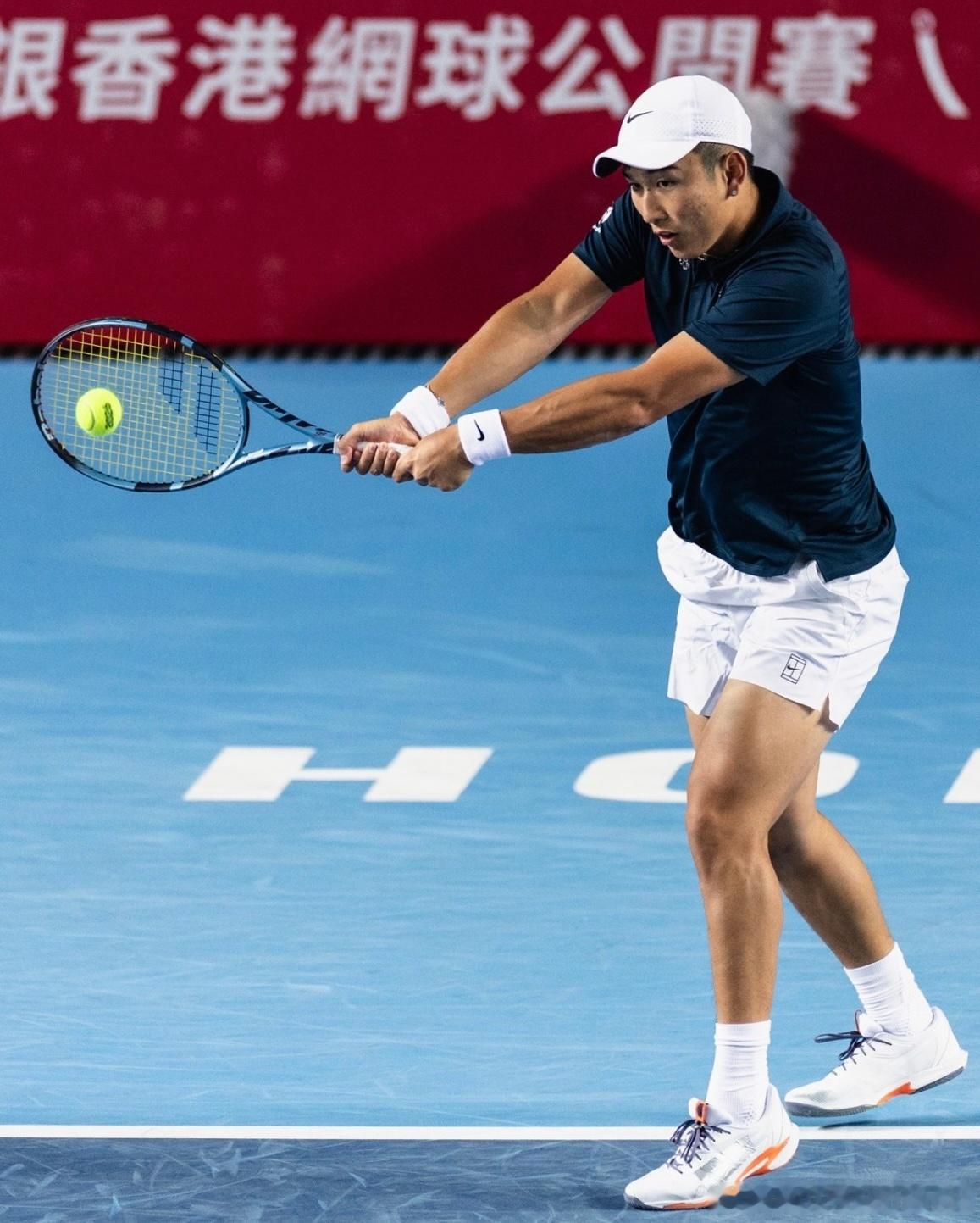 商竣程2026新赛季开门红，在ATP250香港网球公开赛直落两盘取胜晋级，赛后采