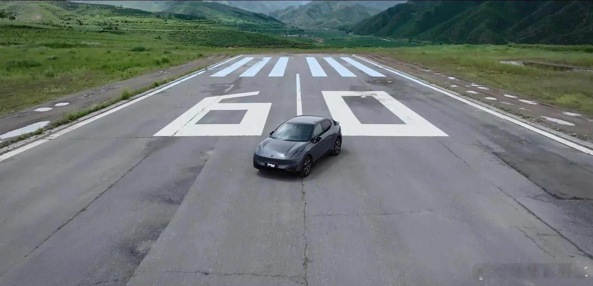 领克Z20 刚又完成了一次极限测试，在通电状态下80km/h冲坡飞坠百米。然而这