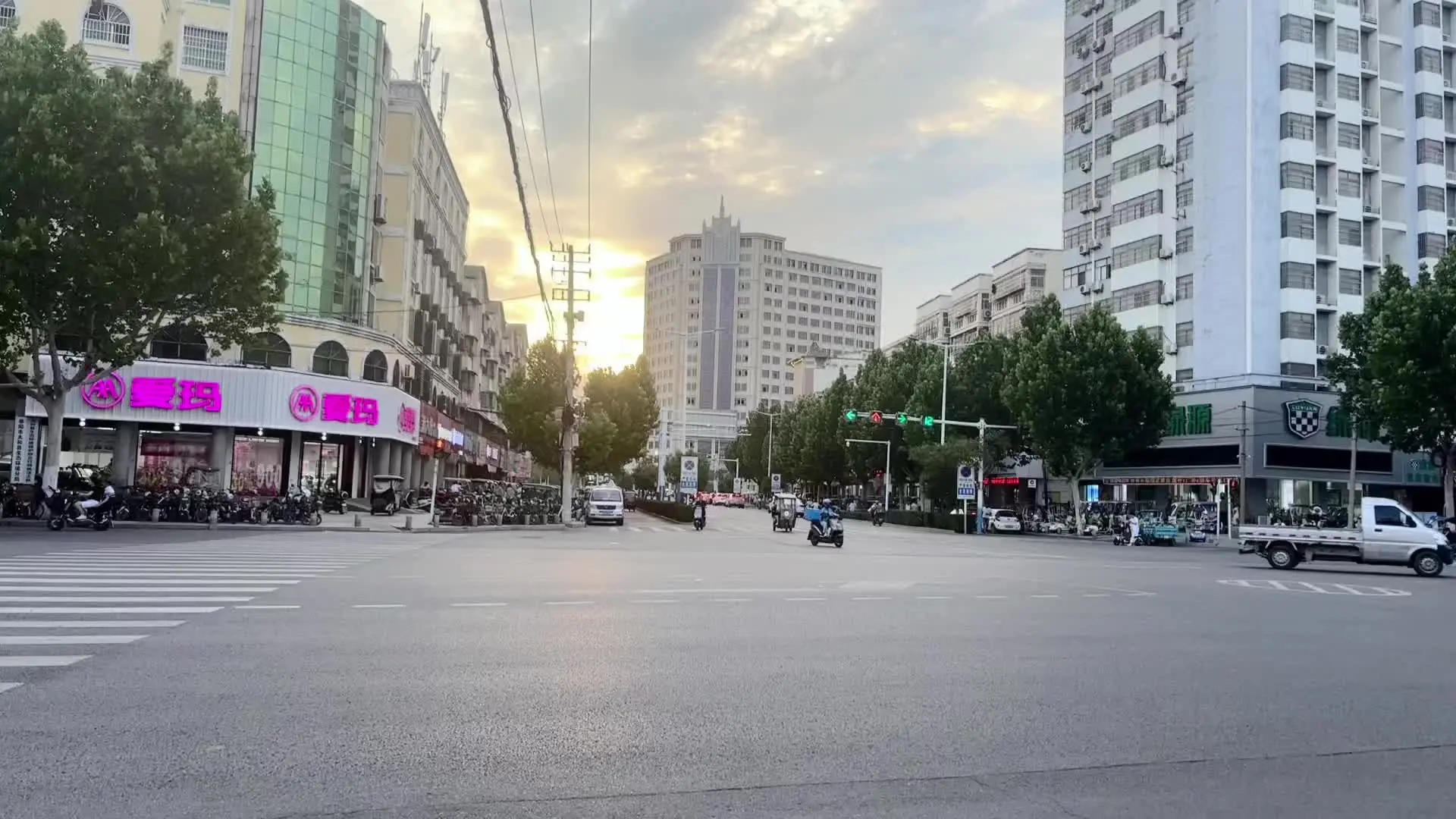 城市一角 日落🌄