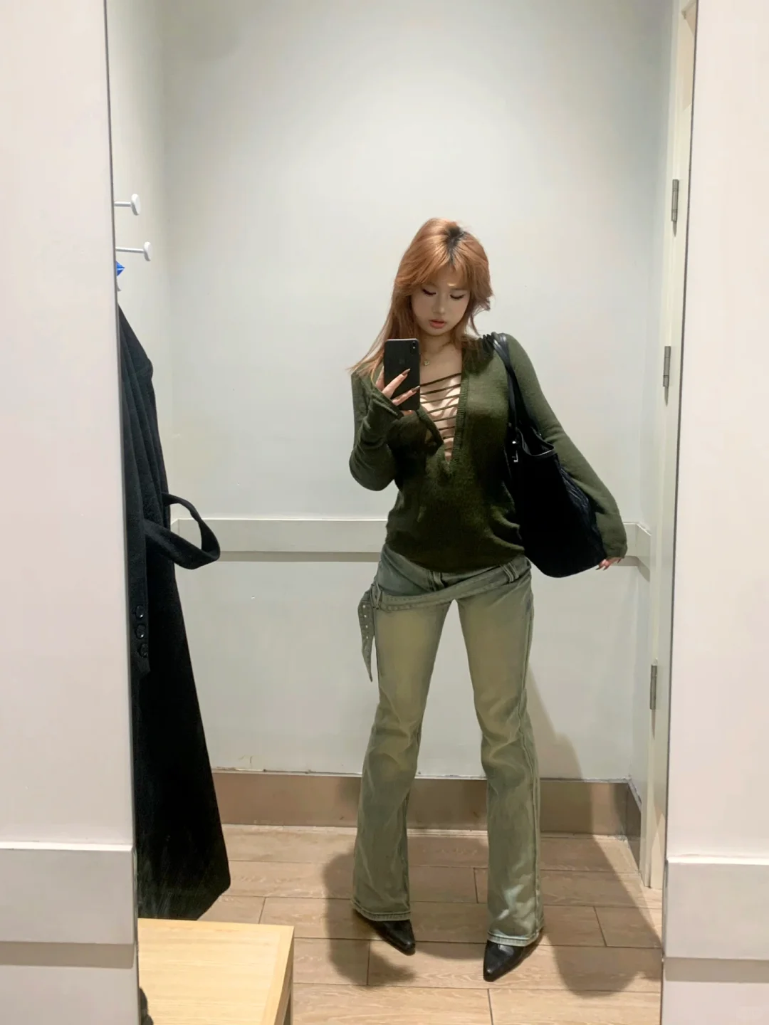 outfit check