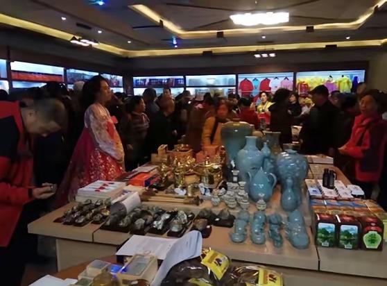 朝鲜98%出口商品卖给中国，可为什么市场上很难见到？原因其实很简单，他们出口的很