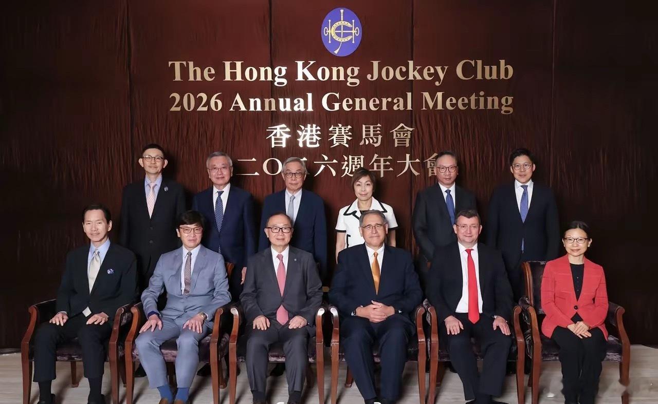 霍启刚当选马会董事，席位背后的故事香港赛马会董事，俗称“大董”，一共仅有12席，