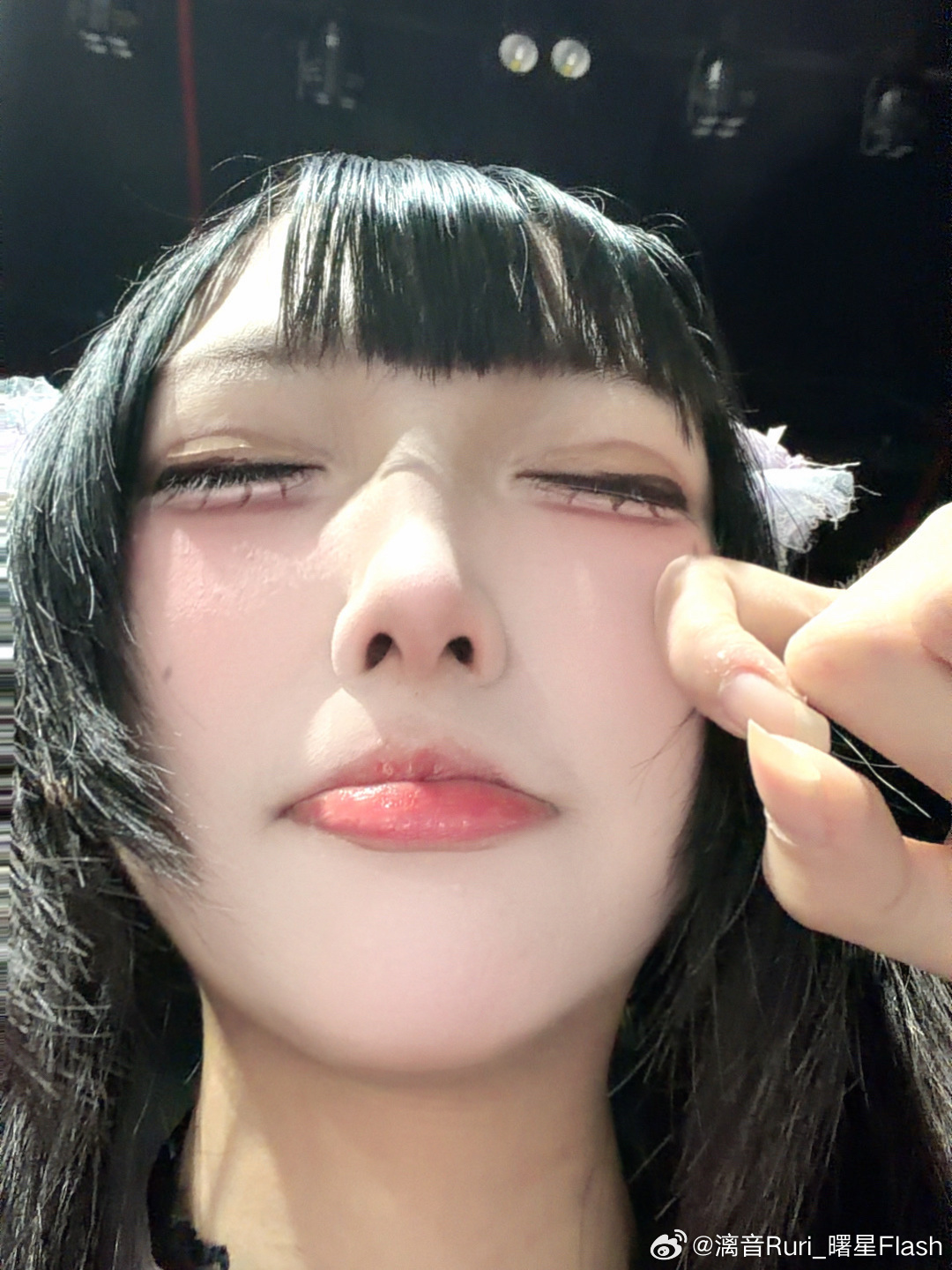 又发烧了喵好命苦 