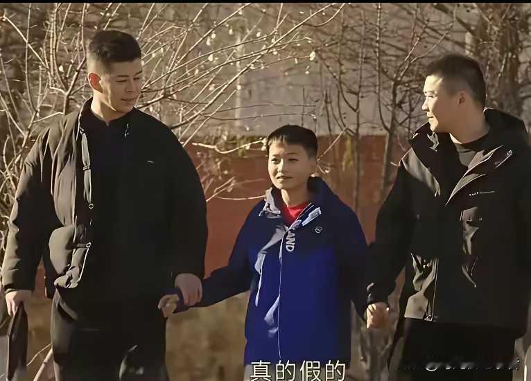 果然香秀不在的世界，李大国和马忠是快乐的，香秀不是不重要，而是这个人物设定第一部