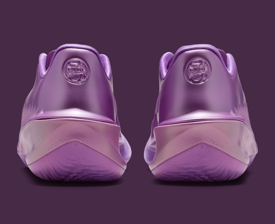 Nike GT Cut 4 “EYBL” 的官图放出，紫罗兰配色还是挺漂亮的，预