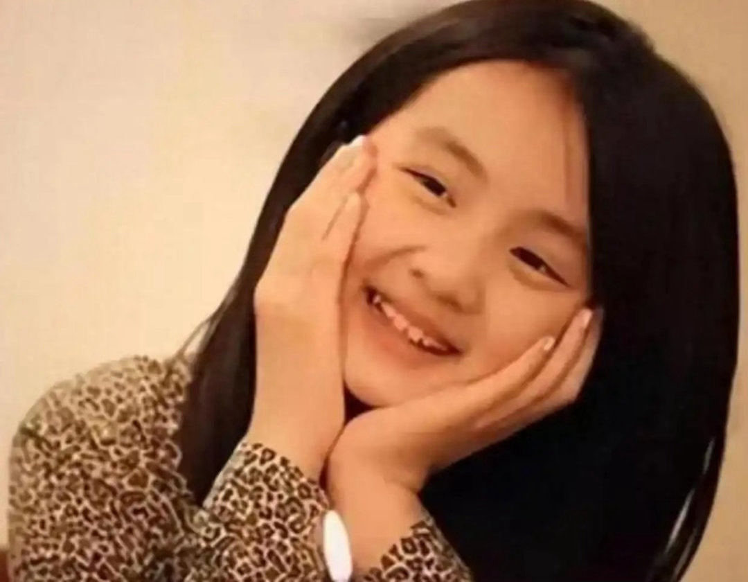 孙莉也没想到，从小富养的女儿黄多多，早就开始给黄磊“争光”了 