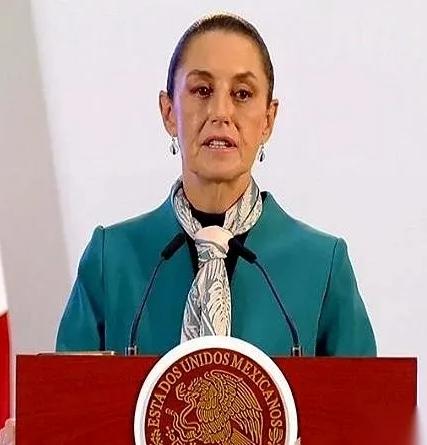 墨西哥以为自己拿到了一张王牌：对两千多种中国货，加征50%的关税。

这真是一张