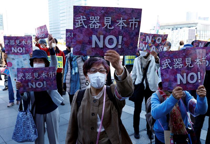 当地时间21日，中国外交部和韩国外交部同日表态，都和日本有关。日本政府在内阁会议