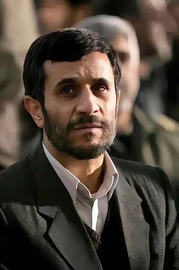 伊朗最高领袖顾问消息，
4月24日，伊朗最高领袖顾问穆赫贝尔在社交媒体公开发声，