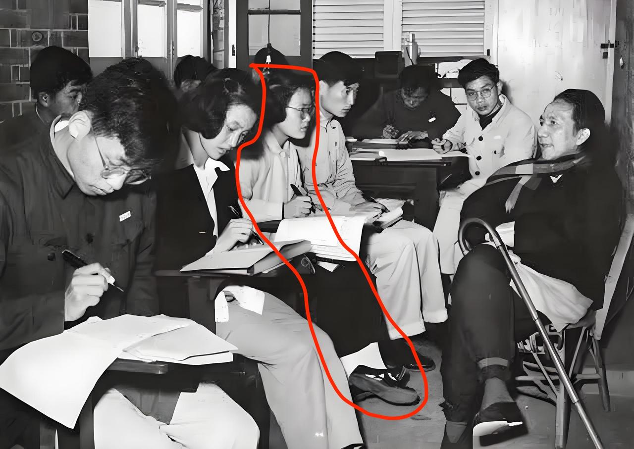 一代宗师陈寅恪，晚年最看重的学生，却是个平平无奇的小女生，不仅如此那女生毕生在学