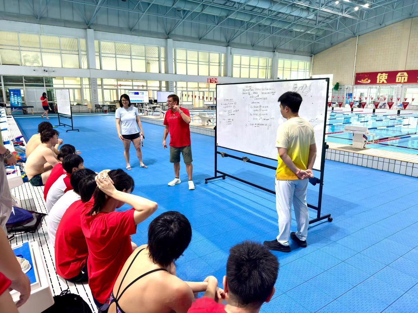 国家游泳队时隔一年重回上海东方绿洲～全运会 不到1个月啦～冲刺ing~cr.co