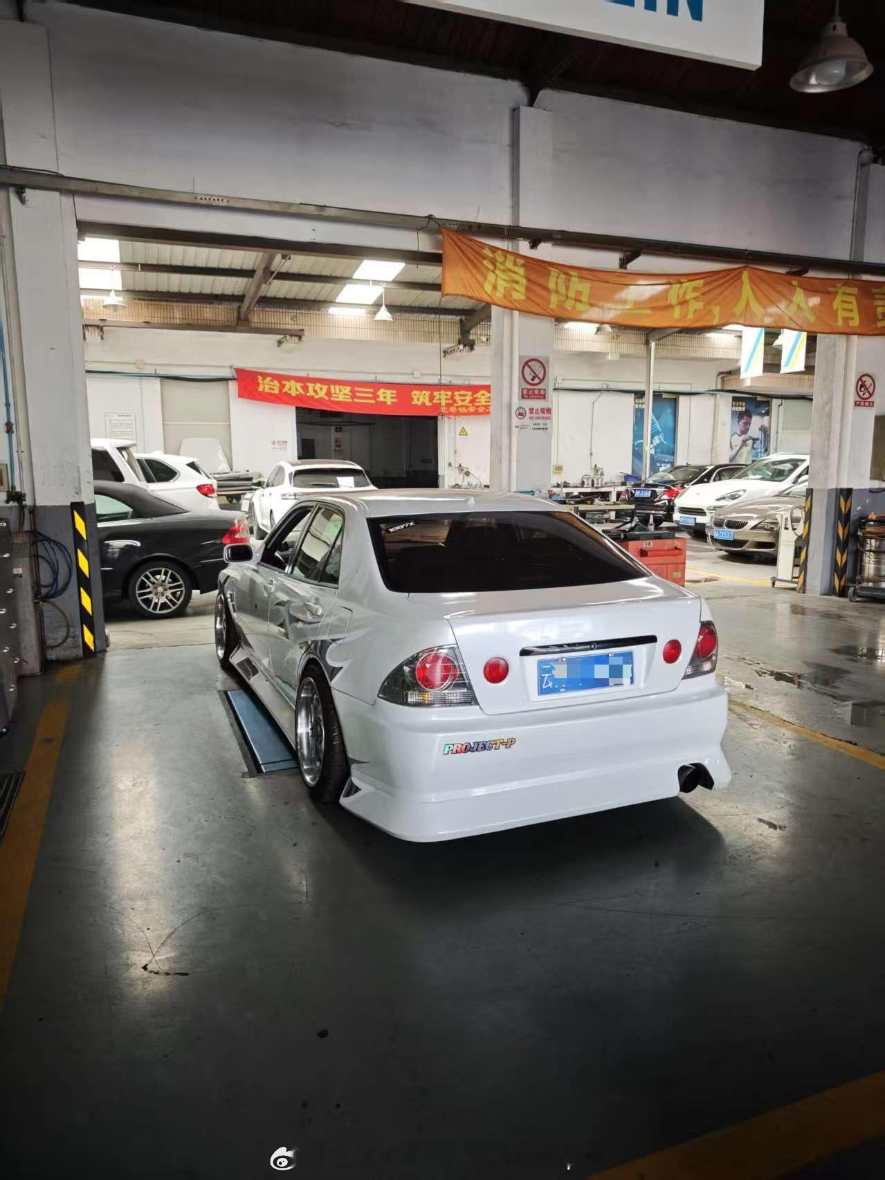 之前直线加速的时候2进3掉转速，换一套原装点火线圈正好马上高考了，这段时间先封车