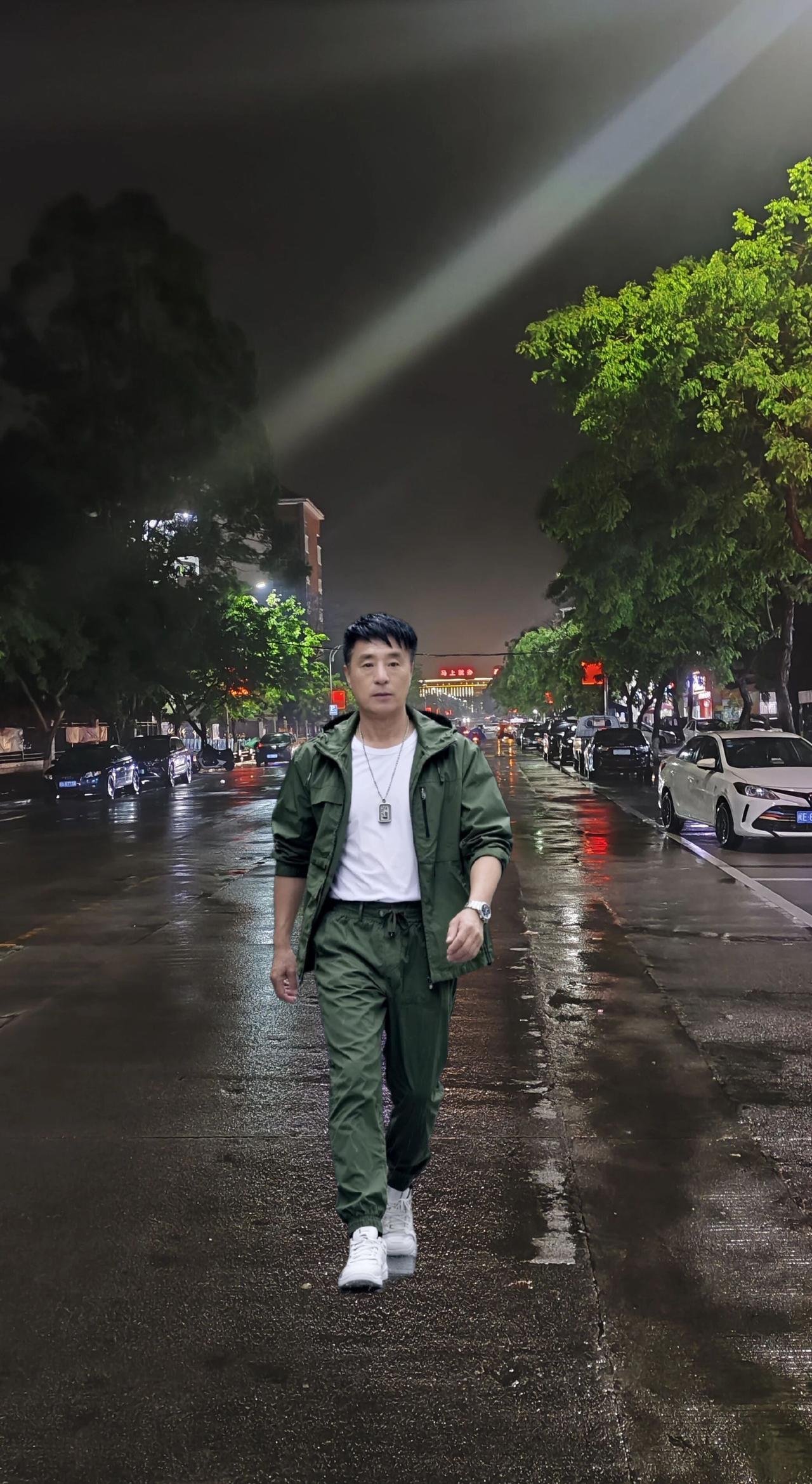，缘份就向一场无情的雨，献给大家请欣赏聆听一一
