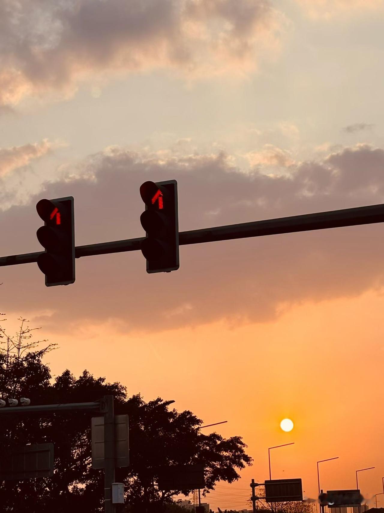所有的疏远，都是早有预谋

人与人之间的关系，从来都不是突然变淡的，所有的疏远，