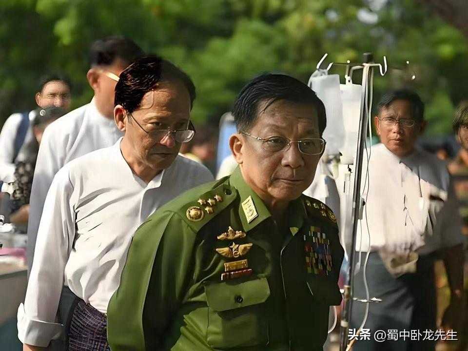 今天传来缅甸代总统敏昂莱大将积劳成疾并接受印缅医疗团队合作治疗的最新消息。出生于