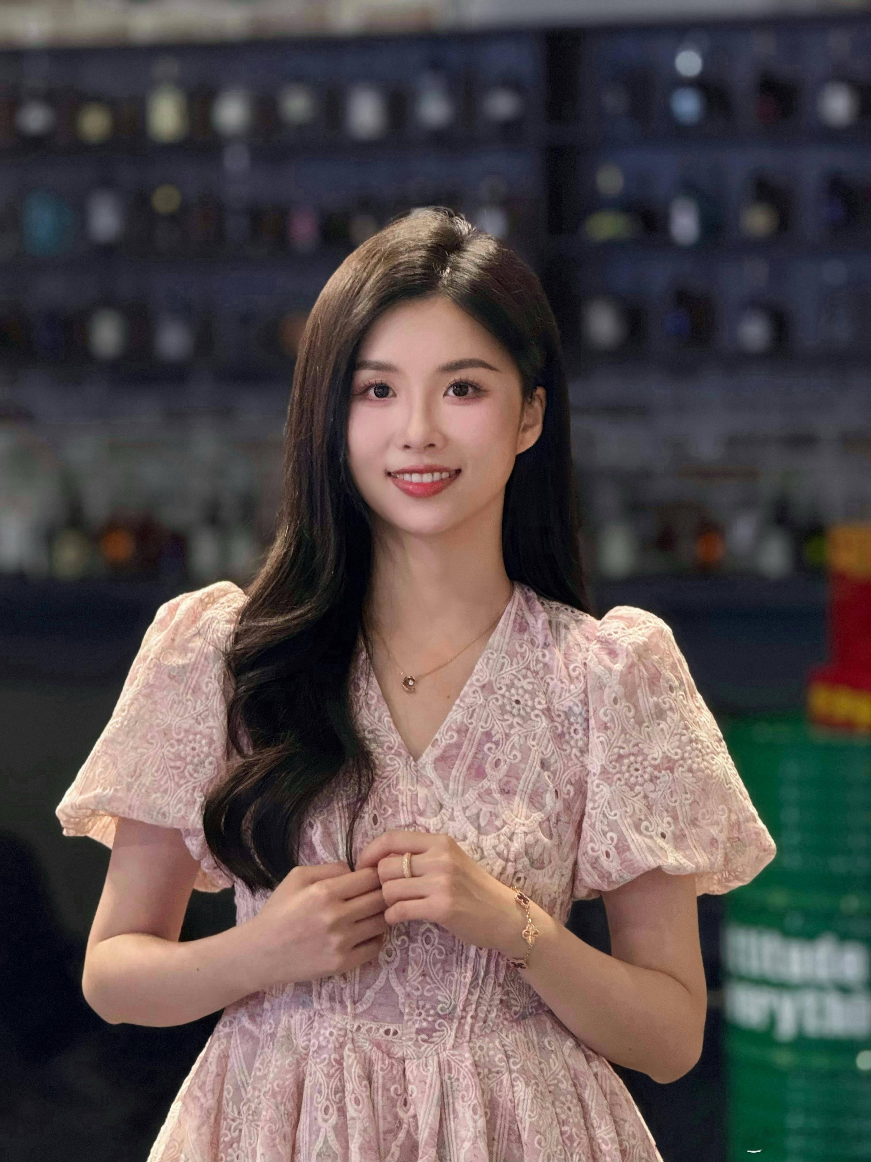 林梦鸽🌸 ​​​