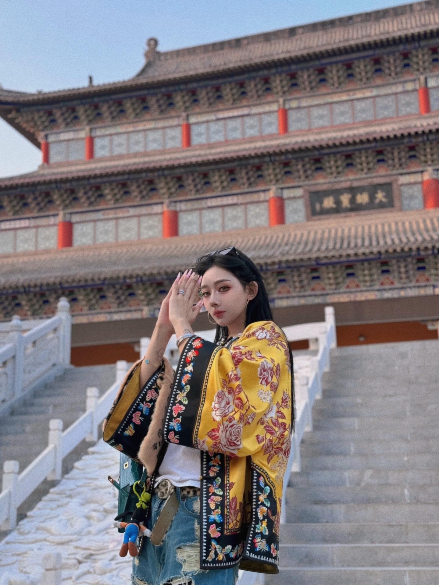 情绪稳定太久我就知道我要他妈的犯病了国风古韵财来