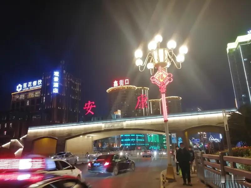 1. 好意头： 马年食运旺，日日享安康。三餐四季，温暖有趣，万事尽可期待。