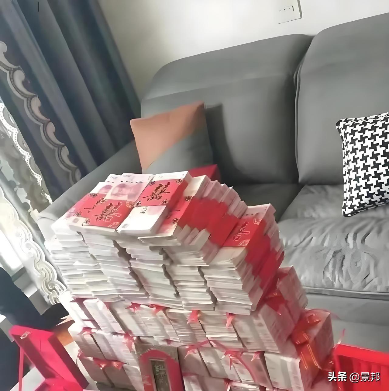 2026年了，手里攥着二三十万，光存银行定期真不行。利息少得可怜，一年下来可能连