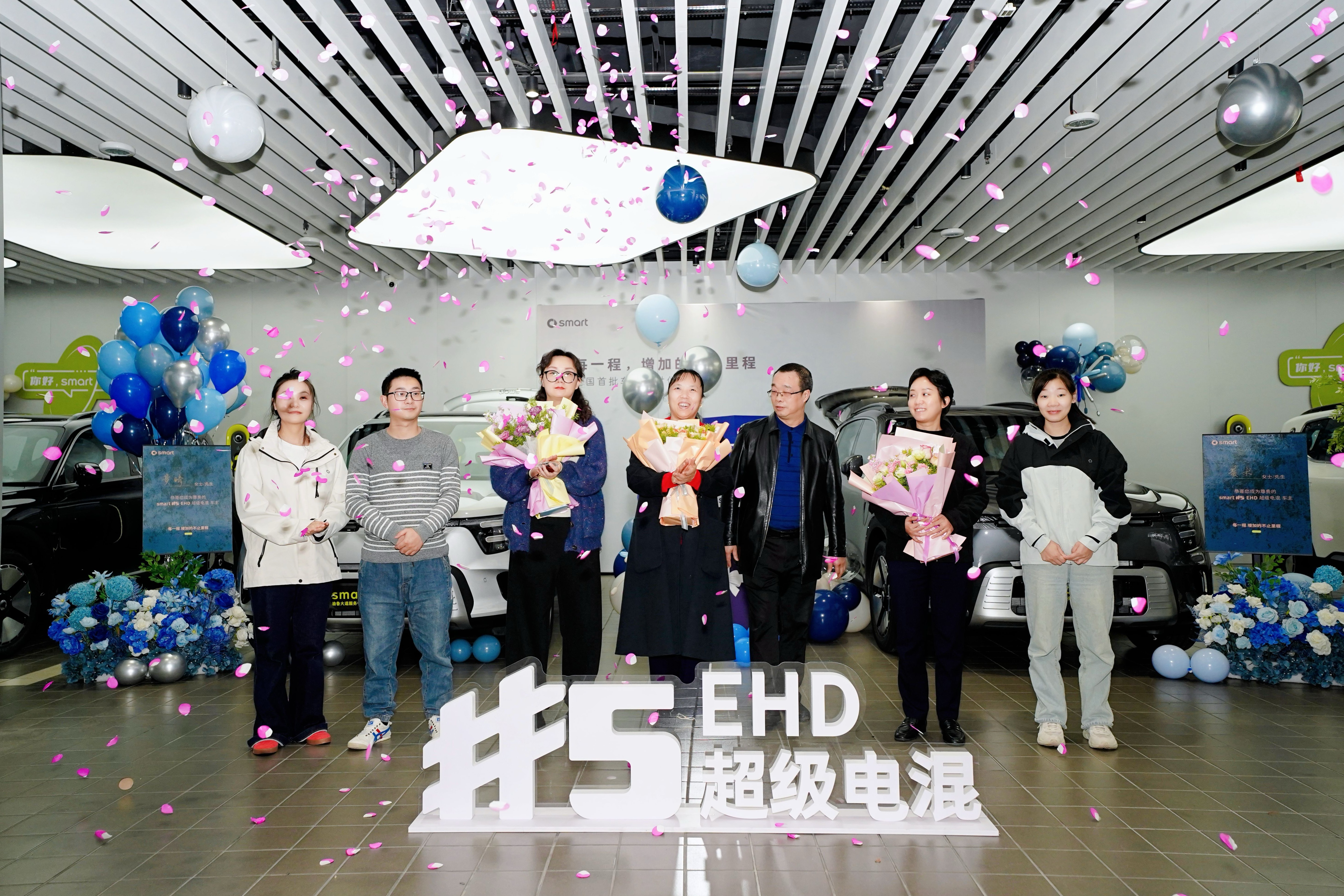 中德混血的超级电混够理想吗 随着smart 5 EHD超级电混陆续交付，更多车主