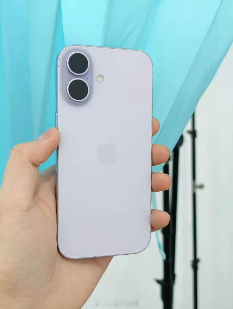 iPhone17或成史上最长寿苹果手机从数据来看，苹果的刀法和发布策略都变了。因