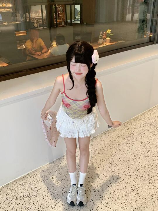 ᵔ⤙ᵔ 姐妹们这个角度拍照尊滴好可爱！