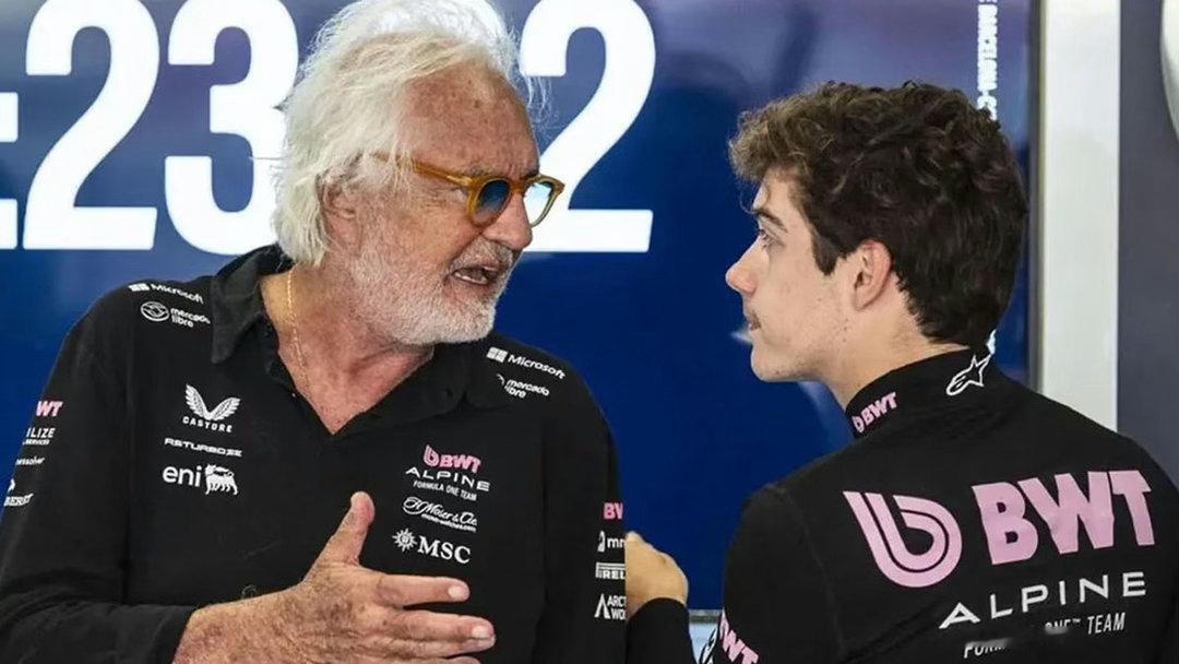 F1[超话]2026F1阿塞拜疆大奖赛 布里亚托雷对科拉平托的失误非常不满，但现