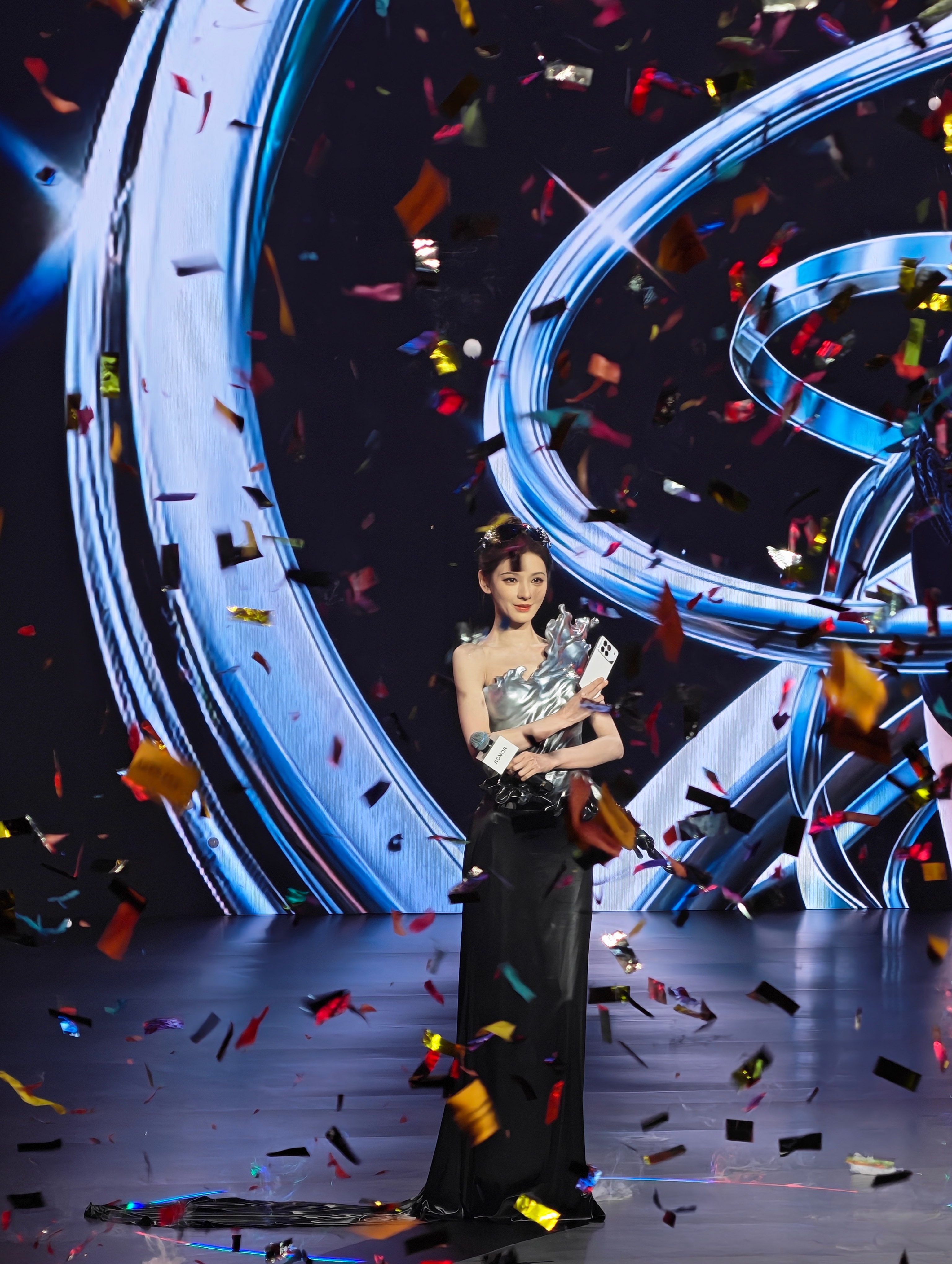 荣耀WIN 特邀枪神来了，好美荣耀发布会