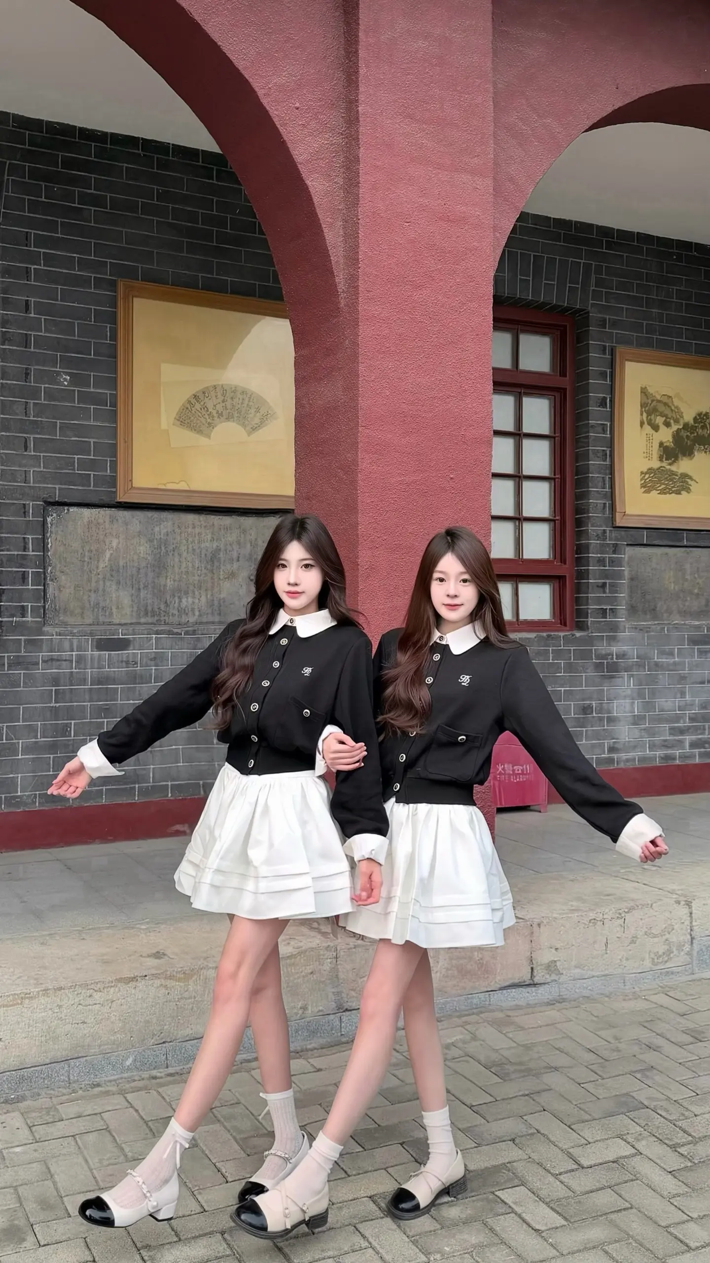 你低头欲说还休我等你开口