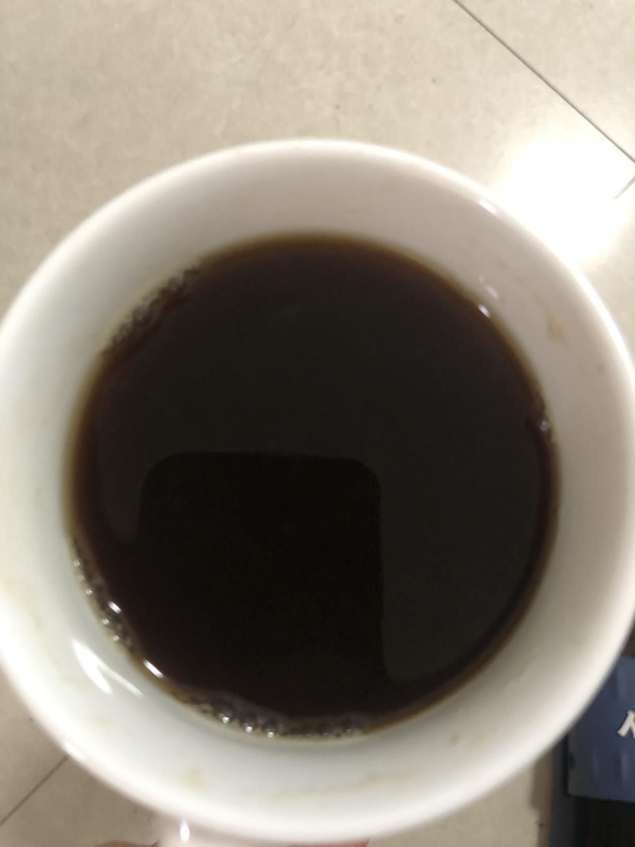 早起一杯黑咖啡
200多斤，刚毕业的表弟让我带着他减肥
早晨约定好6点钟出门快走