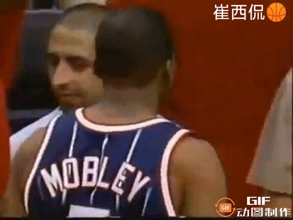火箭为什么要用弗老大和莫布里换麦迪？答案就在这场比赛里。
面对奥尼尔缺阵的湖人，