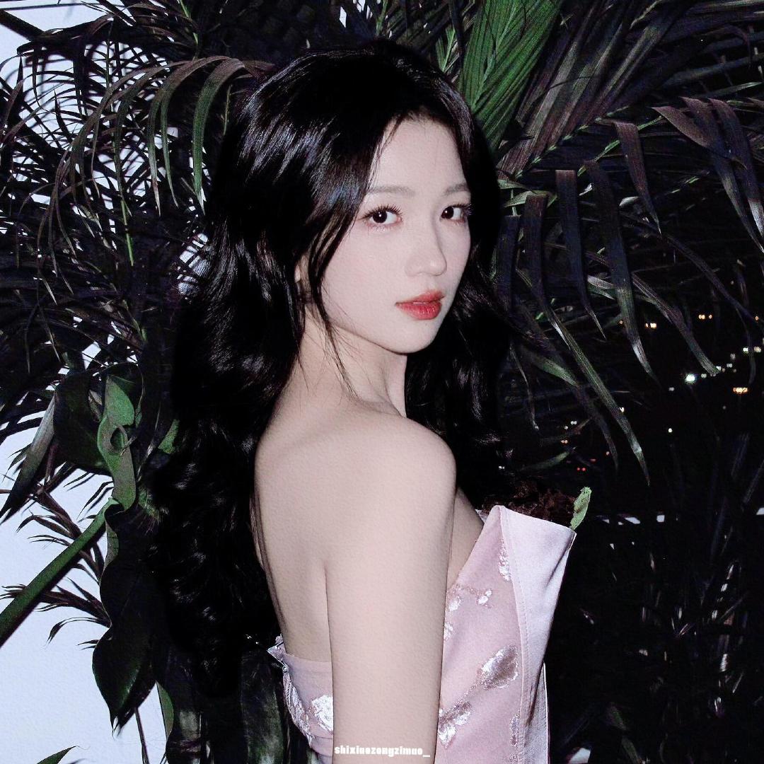 代露娃官宣超燃青春的合唱 旋律相伴同行，青春热烈开场，欢迎代露娃正式入驻超燃青春