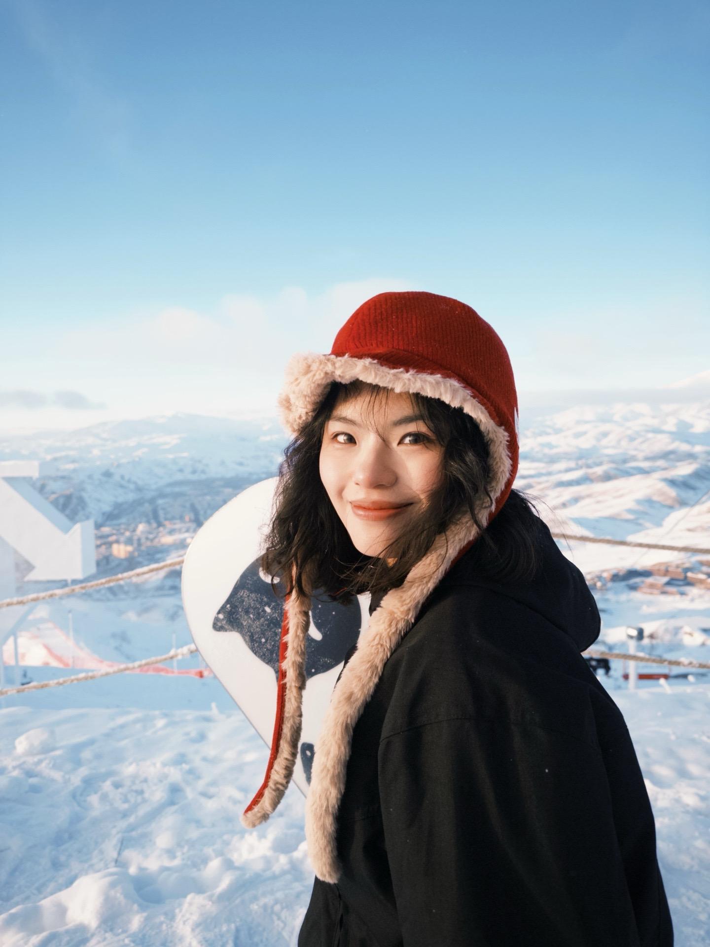 世界盛大且灿烂。