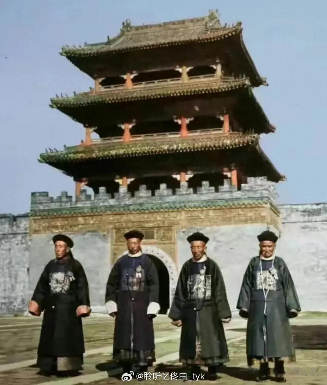 电视剧都是骗人的，这才是真实清朝人老照片！ 