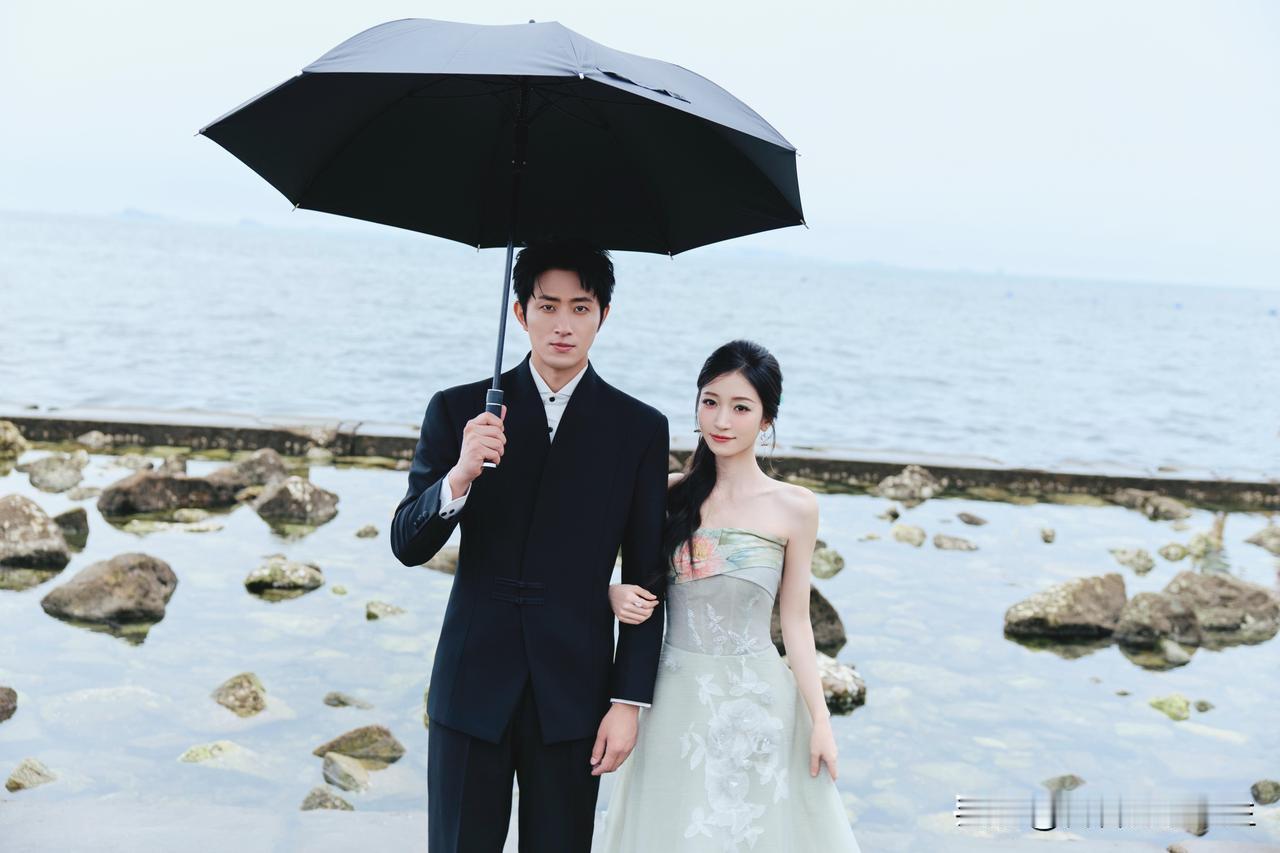 王凯沐北京有格格 和格格的对手戏太有火花啦，自然得让人忘记这是剧本！京圈格格 紫