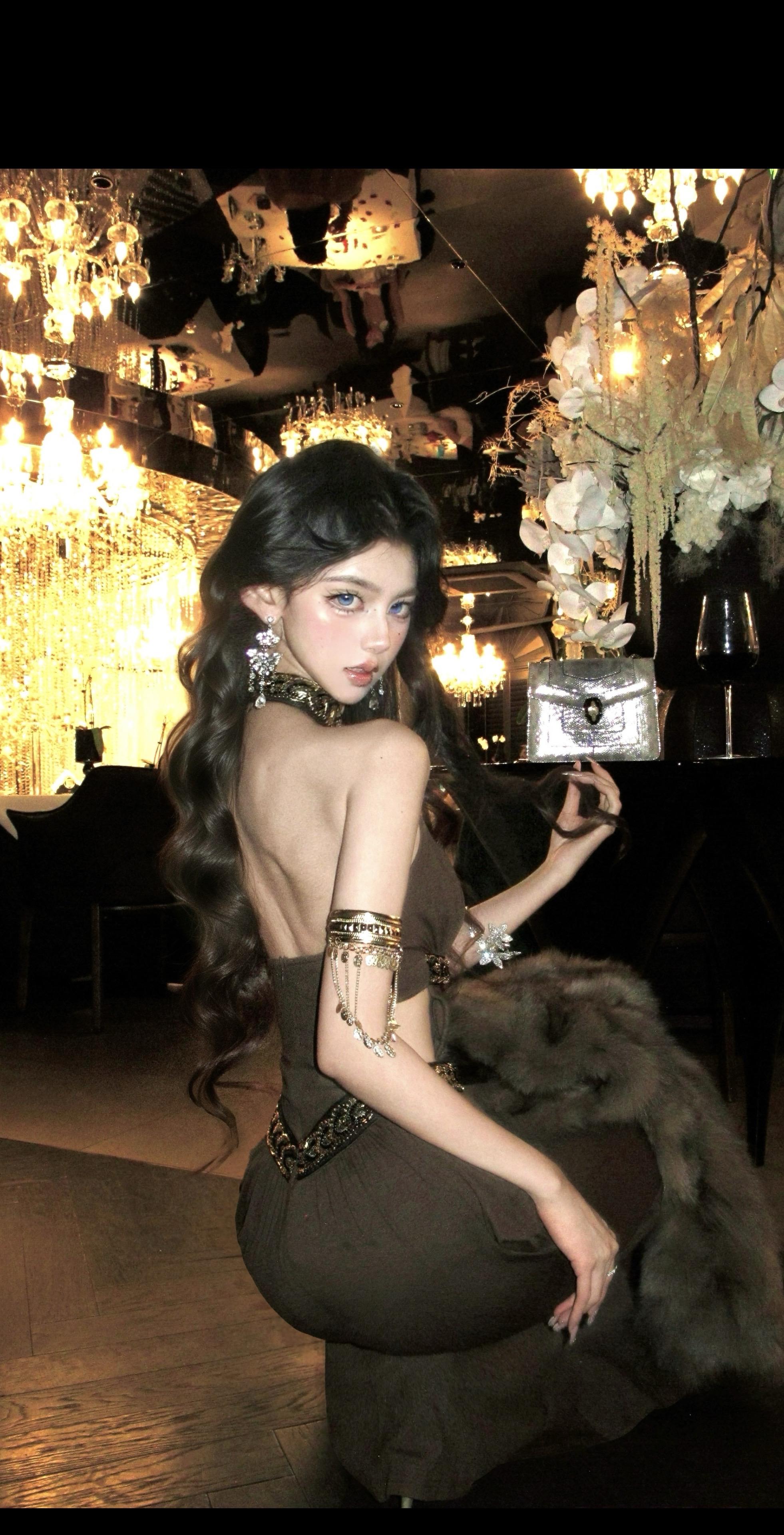 噩梦和春梦都是我的脸吧