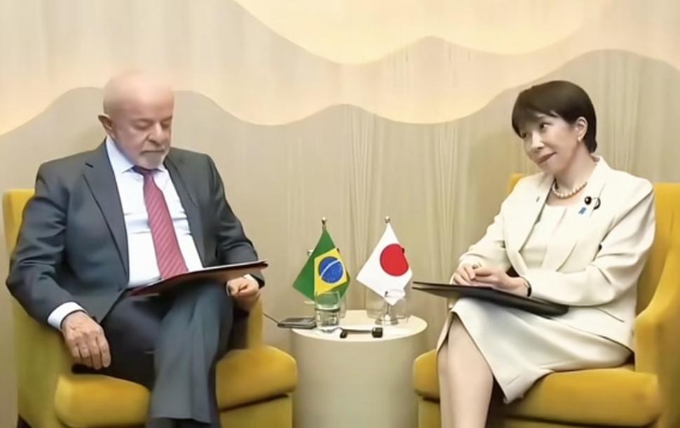 高市遭特朗普漠视，日本网友愤怒至极！
2026年6月15日，G7峰会在法国依云小