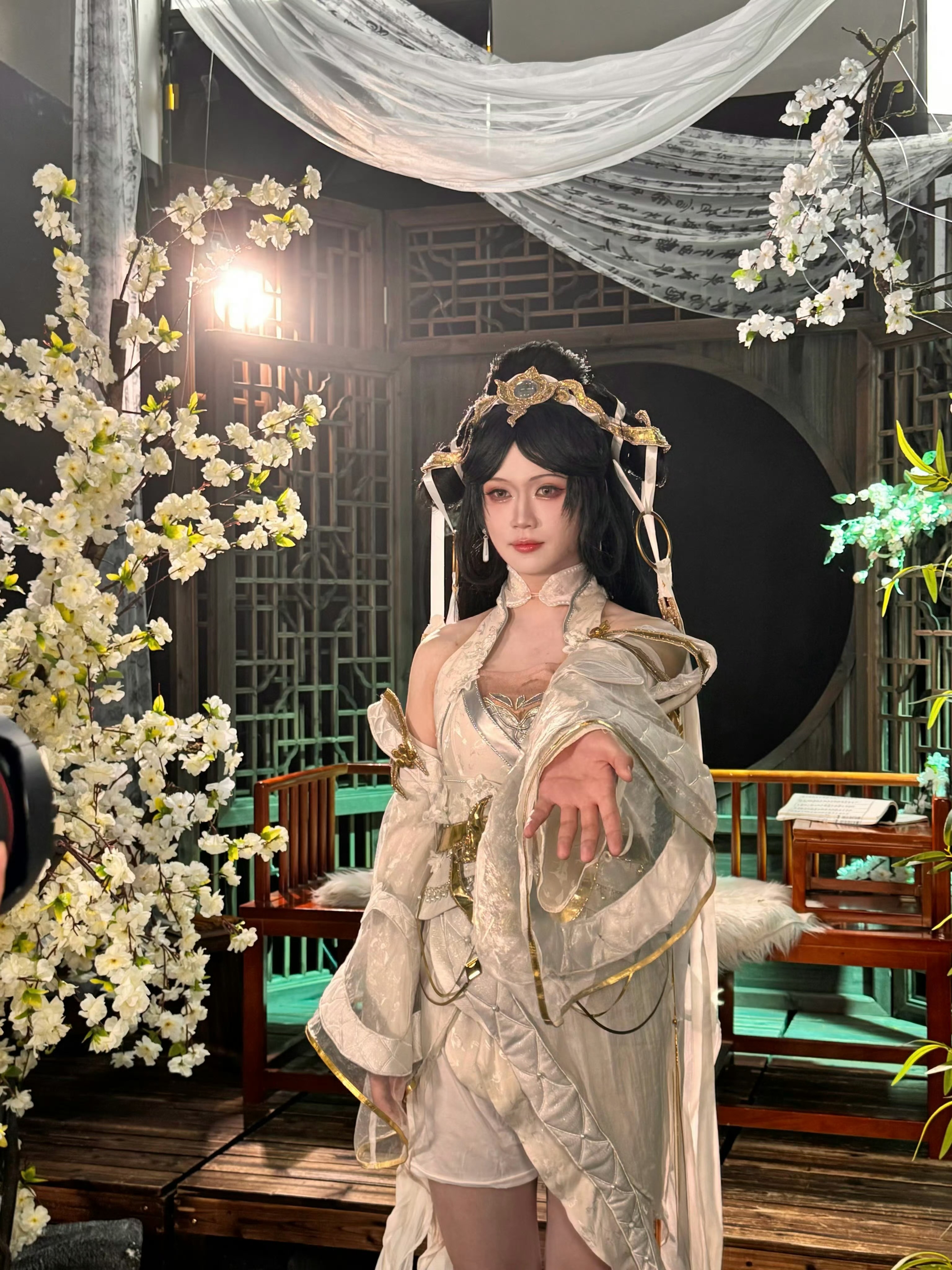 久诚怀沙cos大小乔天呐竟然是青蛇白蛇皮肤，是你们期待中的样子吗。