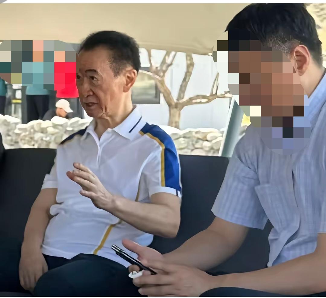 王老板和许老板相比谁现在更自由呢？许老板现在是欠债2万多亿，但是他无力偿还后赖账