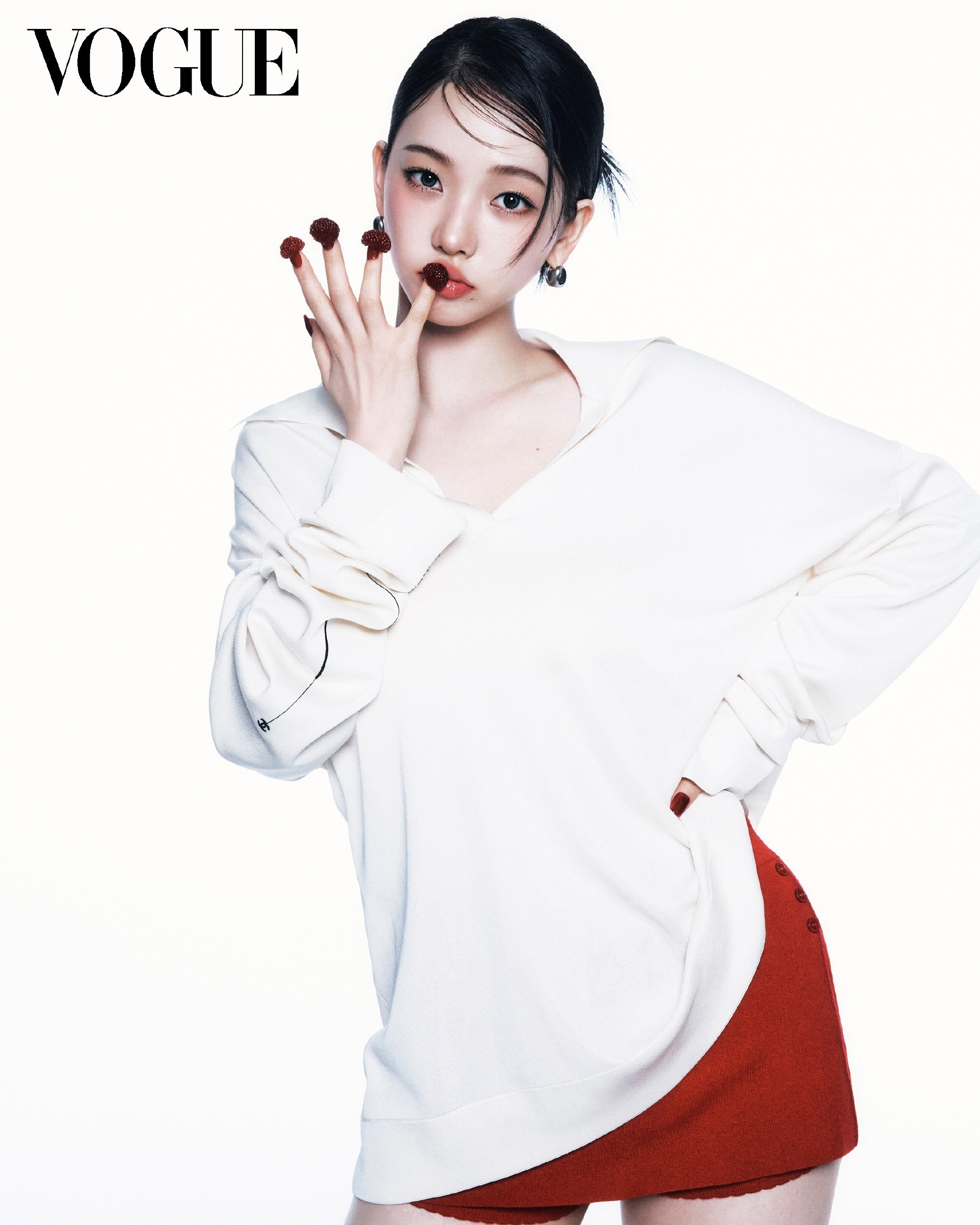 Karina x Chanel Beauty｜VOGUE KOREA Digit