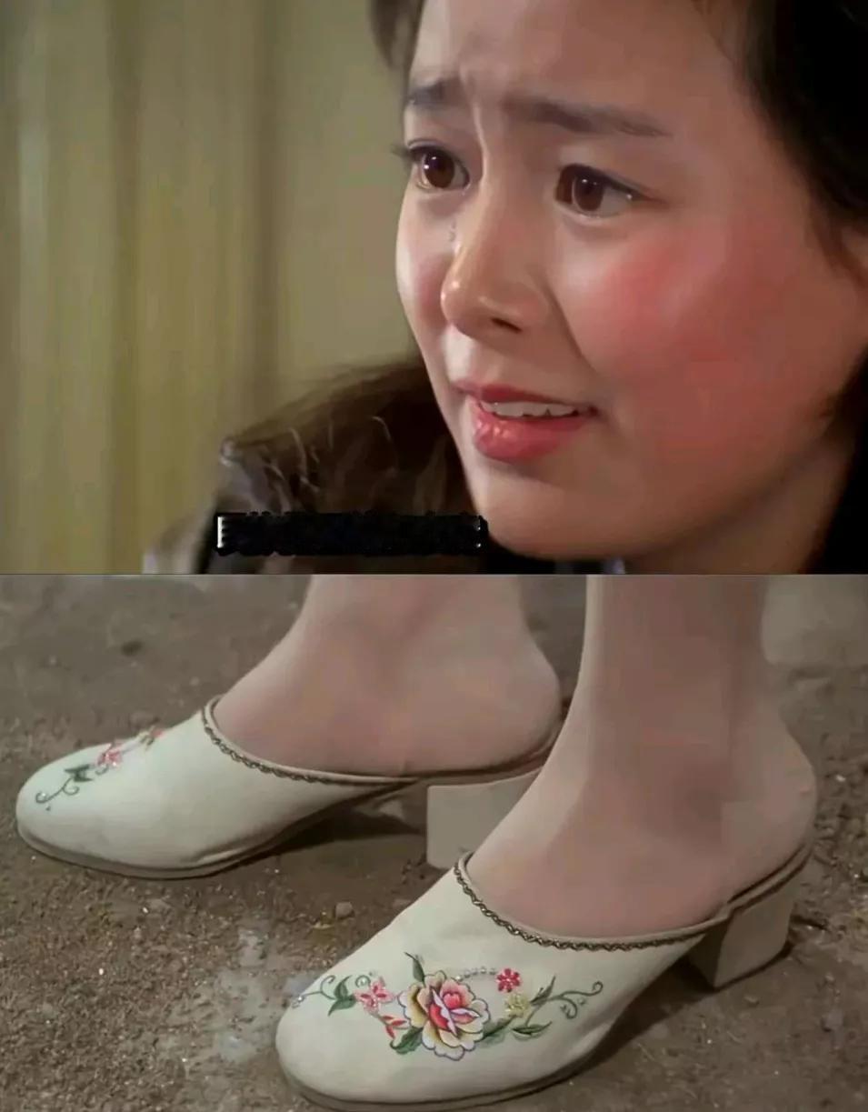 45年前和张瑜一起竞争《庐山恋》女主角的另一位女演员到底是谁啊，有人知道吗？19
