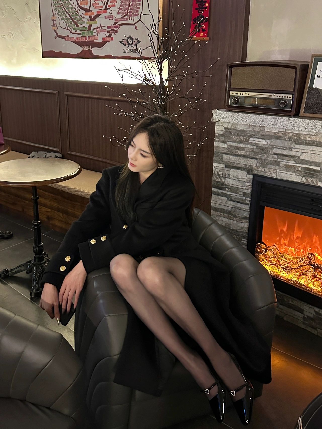 没有什么搭配是丝袜🧦和鞋子👠解决不了的| ​​​