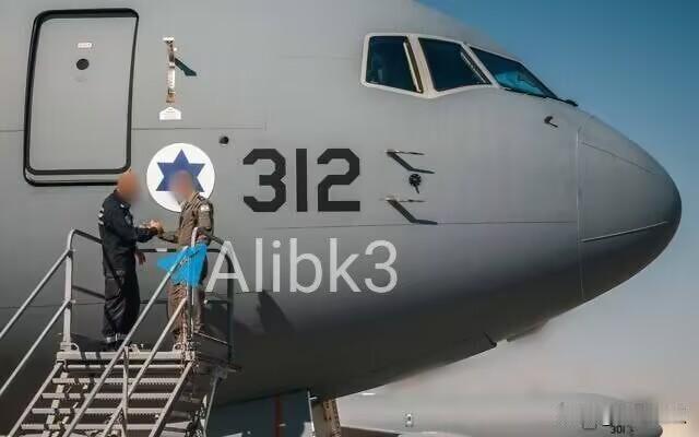 中东媒体透露，美国已向以色列空军交付了六架新型加油机中的第二架。

这个时候交付