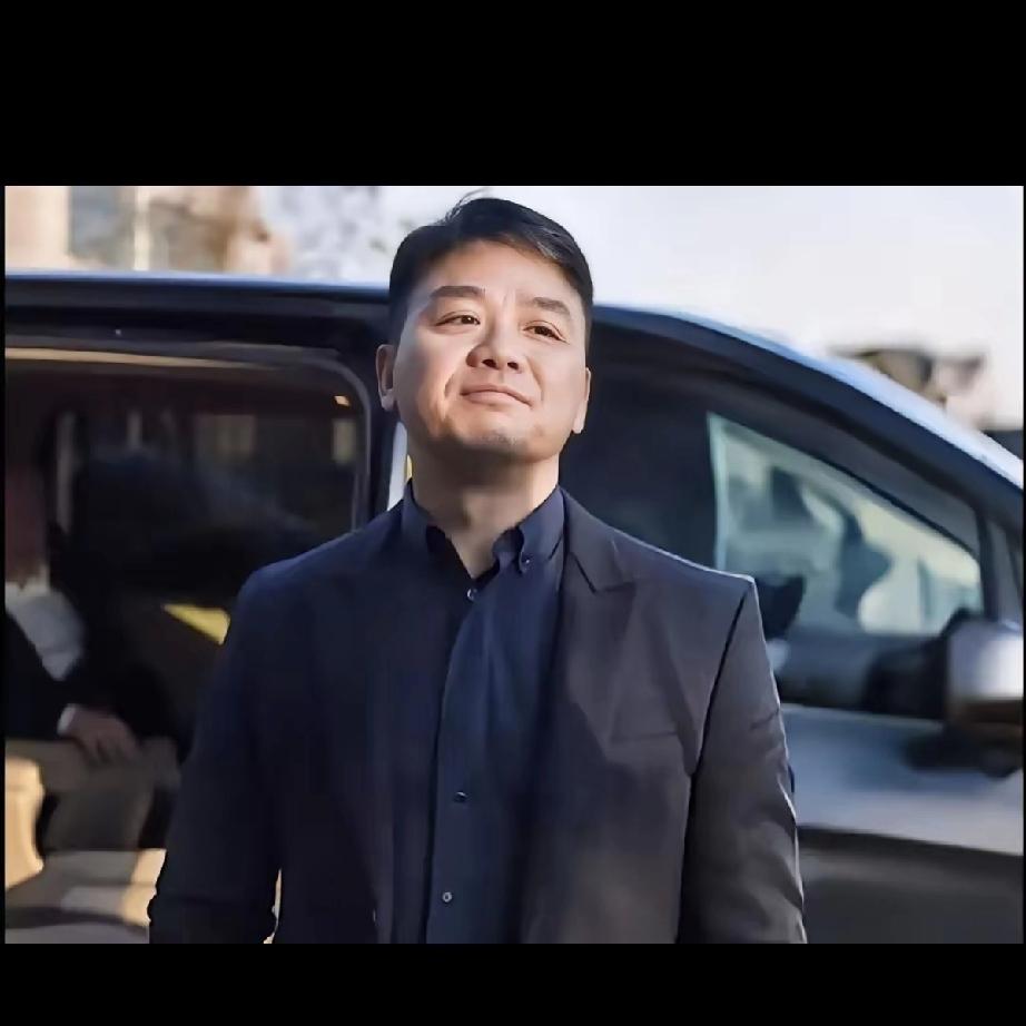 狂揽7819万！刘强东第一辆车拍卖封神，雷军都得服这操作
 
10月22日，京东
