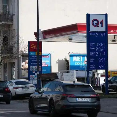 太意外了，欧盟五个国家居然拧成一股绳，直接向赚得盆满钵满的能源企业“开刀”，呼吁