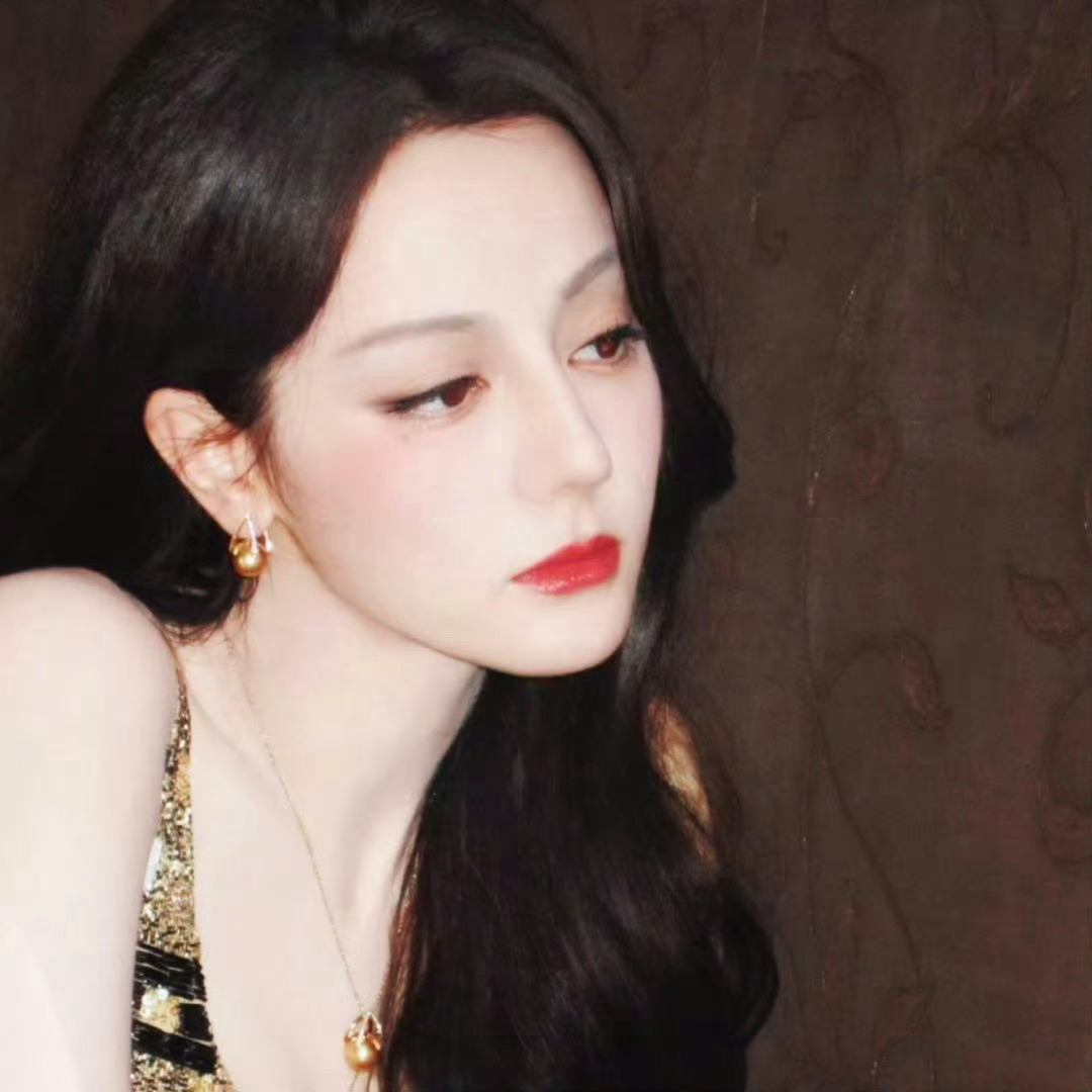 𝗦𝗛𝗔𝗥𝗘丨𝗪𝗲𝗖𝗵𝗮𝘁头像勿拌匀文案丨女生头像丨女明星头